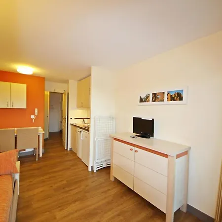 Cap Esterel Vacances, Au Calme Beau Studio Renove Ref : 312la Apartamento Saint-Raphaël